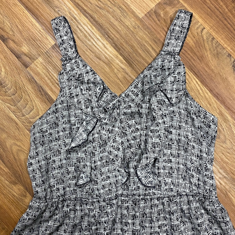 💙SOLD💙 Mossimo Dress - Picture 2 of 9